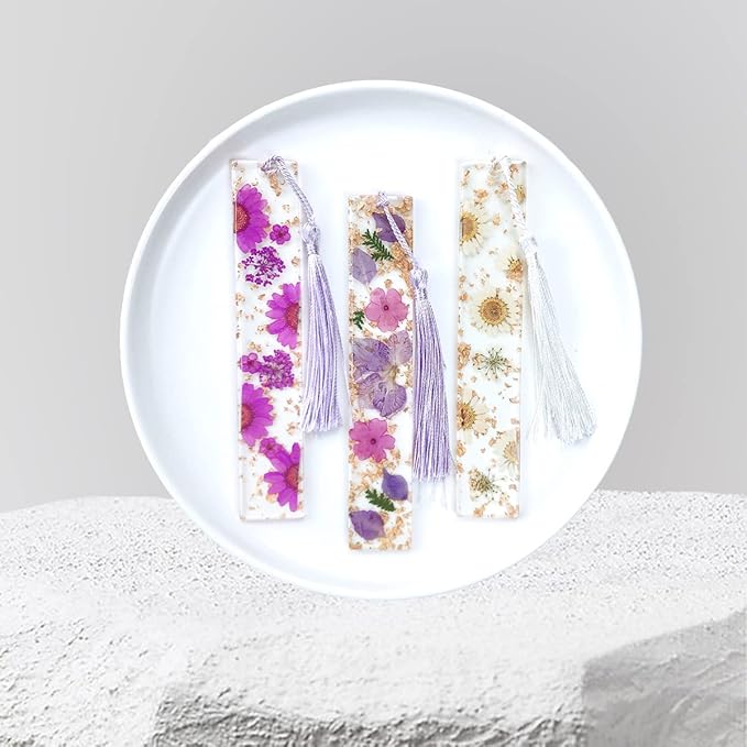 Daisy Epoxy Bookmarks Dried Flower Resin Bookmark Pressed Flower Bookmark Transparent Floral Dried Flower Page Marker acrylic bookmark for Kids Woman Teacher Students light pink daisy