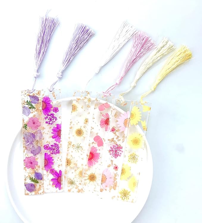 Daisy Epoxy Bookmarks Dried Flower Resin Bookmark Pressed Flower Bookmark Transparent Floral Dried Flower Page Marker acrylic bookmark for Kids Woman Teacher Students purple daisy