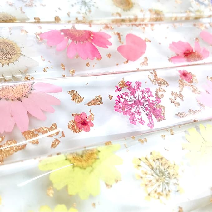 Daisy Epoxy Bookmarks Dried Flower Resin Bookmark Pressed Flower Bookmark Transparent Floral Dried Flower Page Marker acrylic bookmark for Kids Woman Teacher Students Purple Beauty Sakura