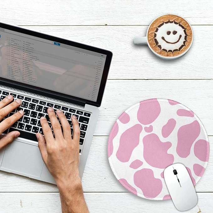 Cute Cow Print Round Mouse Pad, Small Mousepad for Laptop Gaming Women, with Stitched Edge Non-Slip Rubber Base, Cute Home Office Decor Desk Accessories Office Supplies Gift for Women Teen Girls