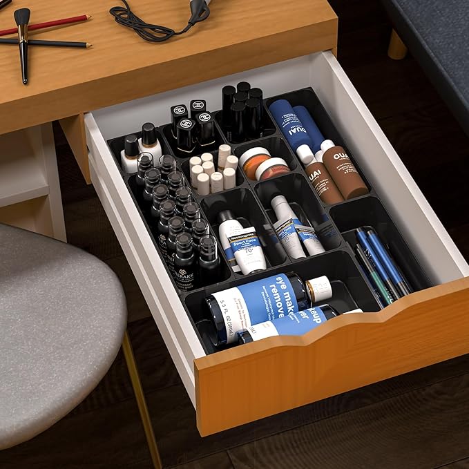 7 Pcs Plastic Drawer Organizer Set,4 Size Small Storage Containers for Organizing Jewelry,Utensil,Junk,Tea,Makeup,Shallow Drawer Organizers Tray Suitable for Office,Desk,Bathroom,Vanity,Kitchen,Black