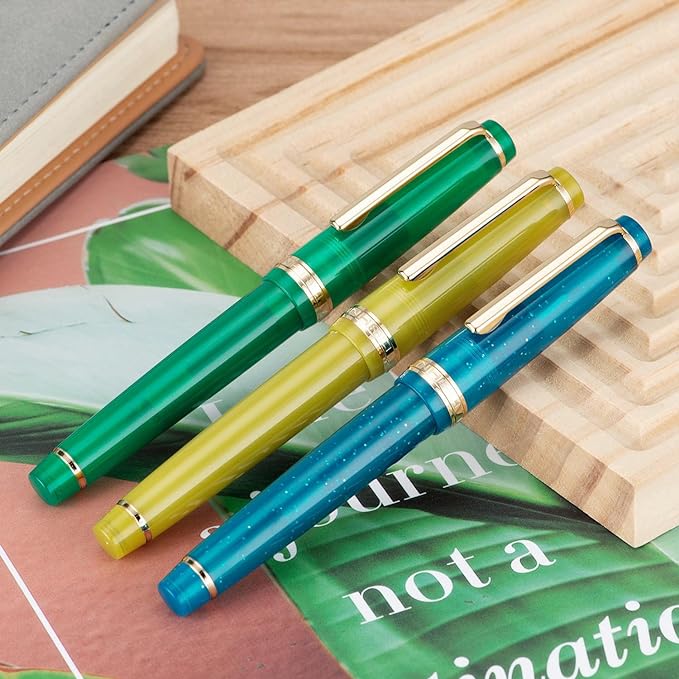 Jinhao 82 Acrylic Fountain Pen, Iridium Extra Fine Nib with Ink Converter, Transparent Jungle Green Classic Design Smooth Writing Pen (Gold Trim)
