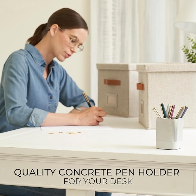 KIBAGA Aesthetic Pen Holder for Desk - Modern Concrete Pencil Holder - Cute and Functional Desk Organizer for Office Supplies - Stylish Office Decor Pen Cup