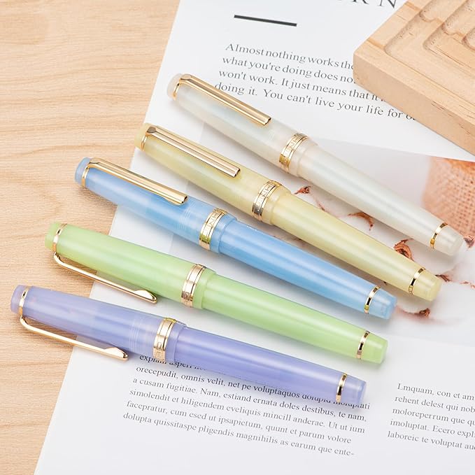 Jinhao 82 Acrylic Fountain Pen, Iridium Bent Nib with Ink Converter, Transparent Light Blue Classic Design Smooth Writing Pen (Gold Trim)