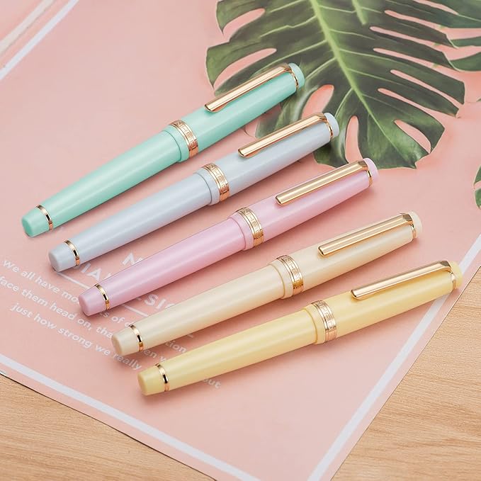 Jinhao 82 Light Green Acrylic Fountain Pen, Iridium Bent Nib Classic Design Smooth Writing Pen with Ink Converter (Gold Trim)