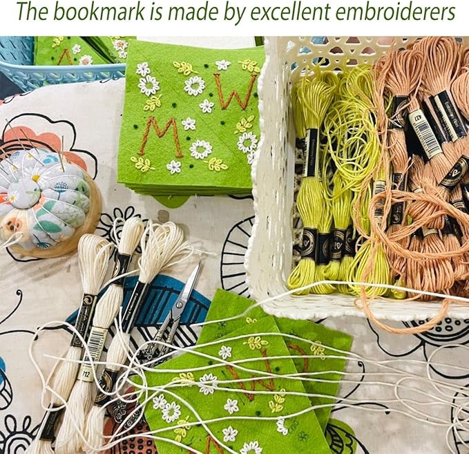 Personalized Hand Embroidered Corner Bookmark, Bookmarks for Women, Personalized Bookmark for Book Lovers, Cute Flower Book Mark by HNQCPCVU (A, Green)