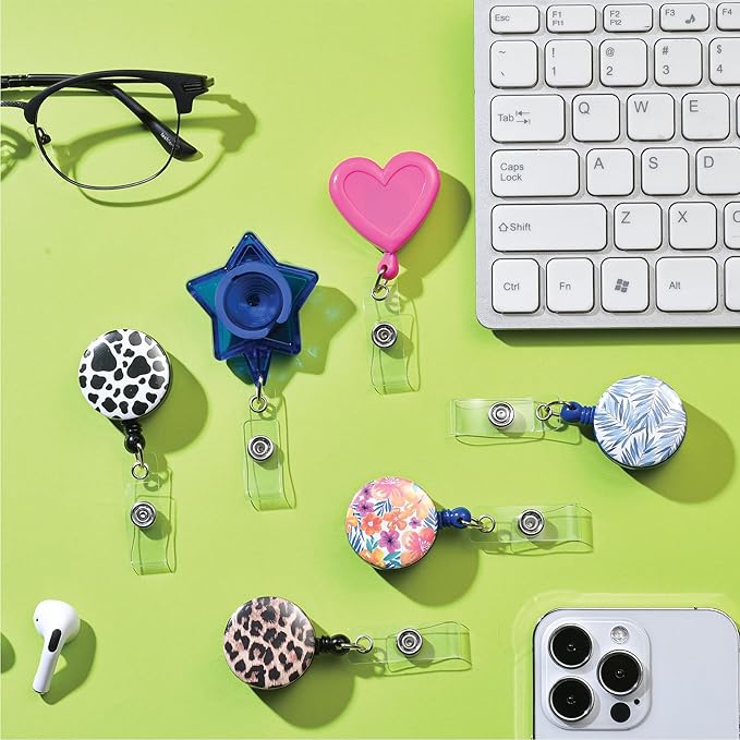 Will Well Badge Holders with Belt Clips for Securing onto Pockets and Purse Straps, with Retractable 27.5" UHMWPE Fiber Pull Cords, Strong Build with Fun Designs - 2-Pack, Leaf Print