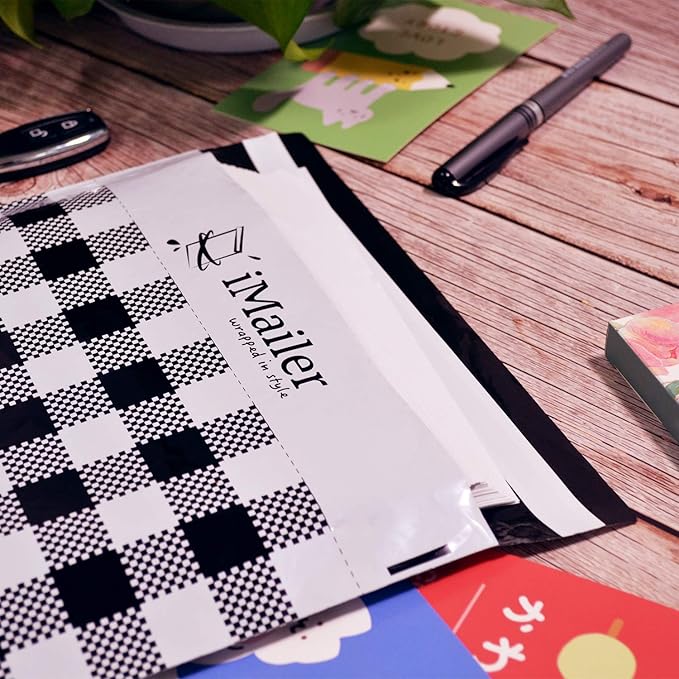 100 Count - 14.5 x 19 inch,Poly Mailer Black Gingham Plaid Package Envelope, Mailing Shipping Bags with Self Seal Strip