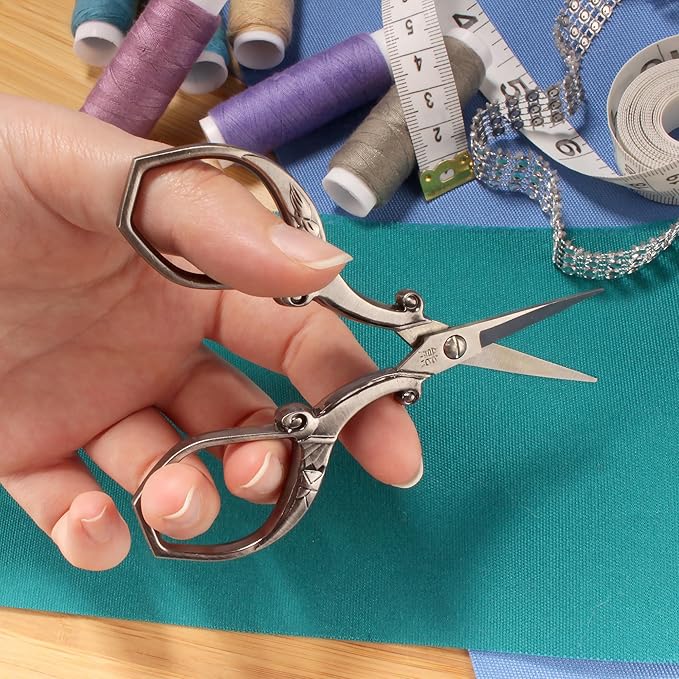 JubileeYarn Chinese Wing & Cloud Embroidery Craft Scissors - Bronze - 3 Scissors