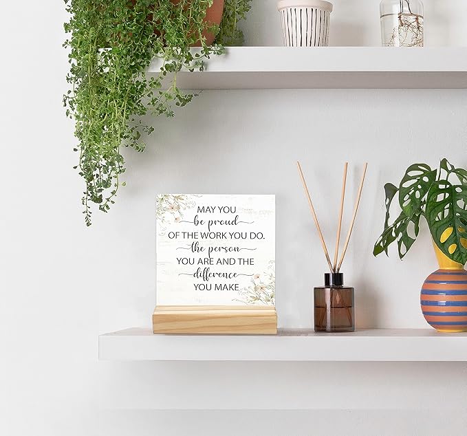 Inspirational Gifts for Women Office Desk Decor, Motivational Quotes Wooden Plaque Sign Desk with Wooden Stand Decoration, Positive Thanksgiving Leaving Job Gifts for Coworker Nurse Teacher Doctor
